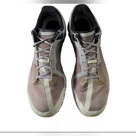 On Cloudflow 3 Swiss Engineering Alloy Magnet Running Shoes Men 12 Women 13.5 - Picture 4 of 7